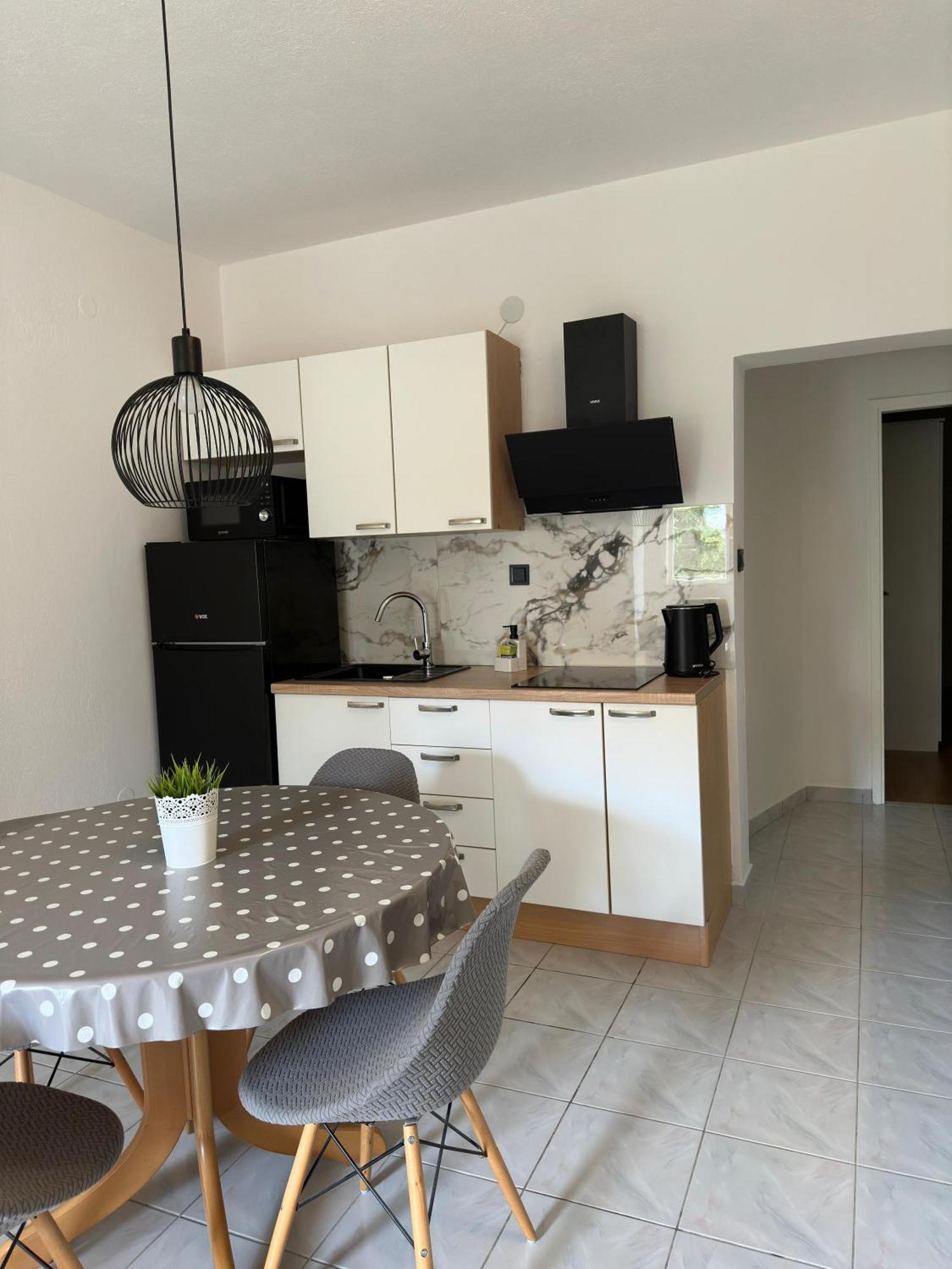 Apartmani Daria Оребич Екстер'єр фото